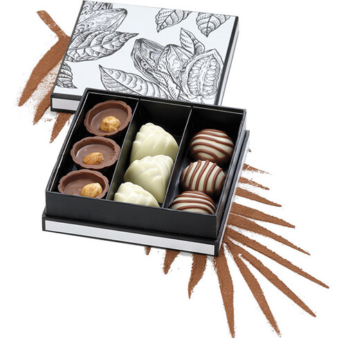 Box cardboard square chocolates 3 rows COCOA...