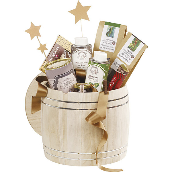 Box wood nature barrel-shaped