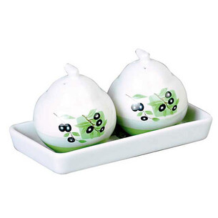 Salt and pepper set on tray olive design